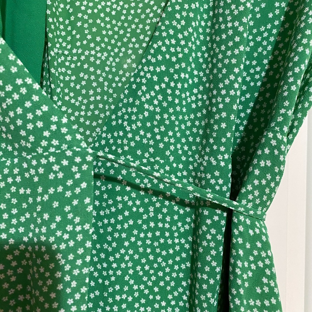 Reformation Dawn Dress in color Julep - Picture 2 of 5